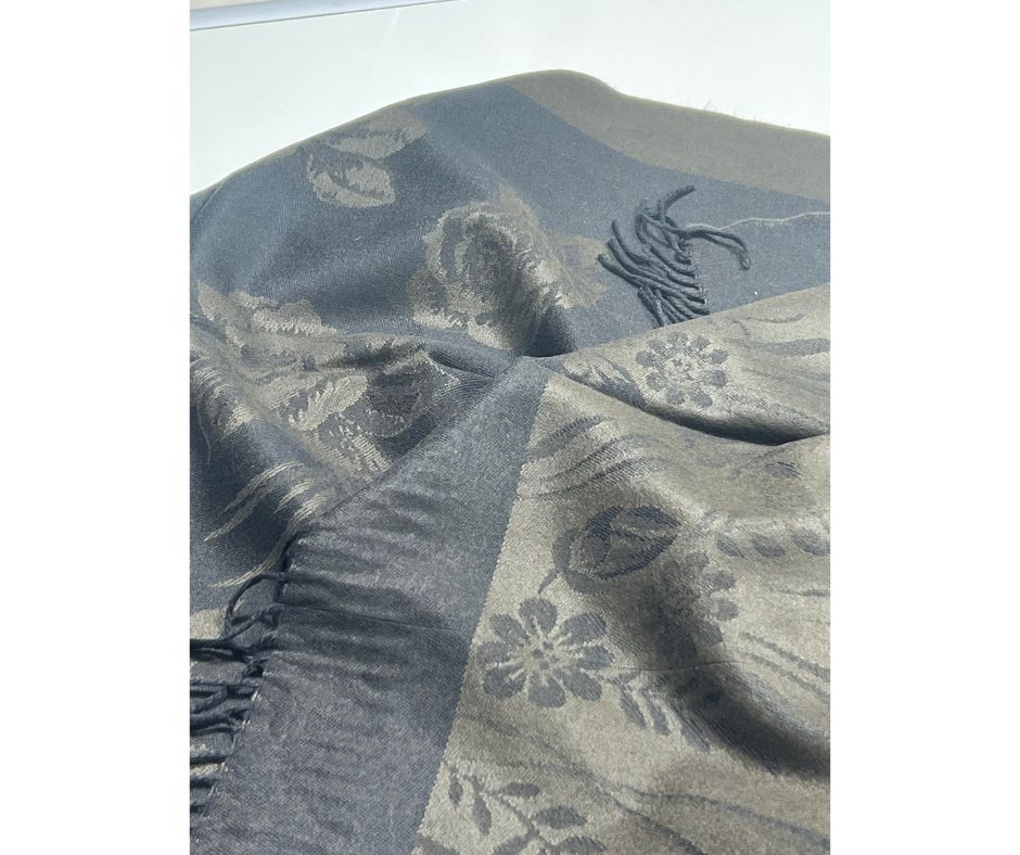 Pashmina Scarf With Tassel - BROWN