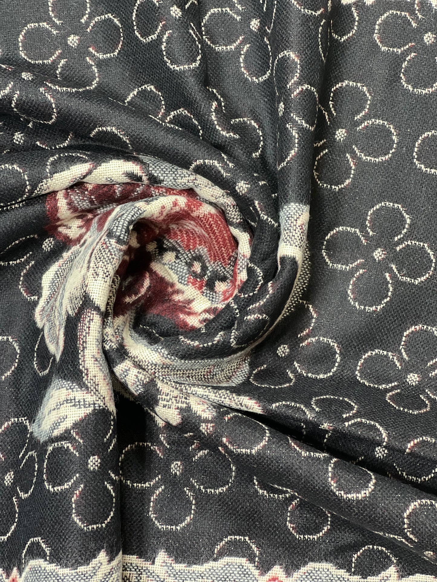 CASHMERE BLEND SCARF/SHAWL - BLACK