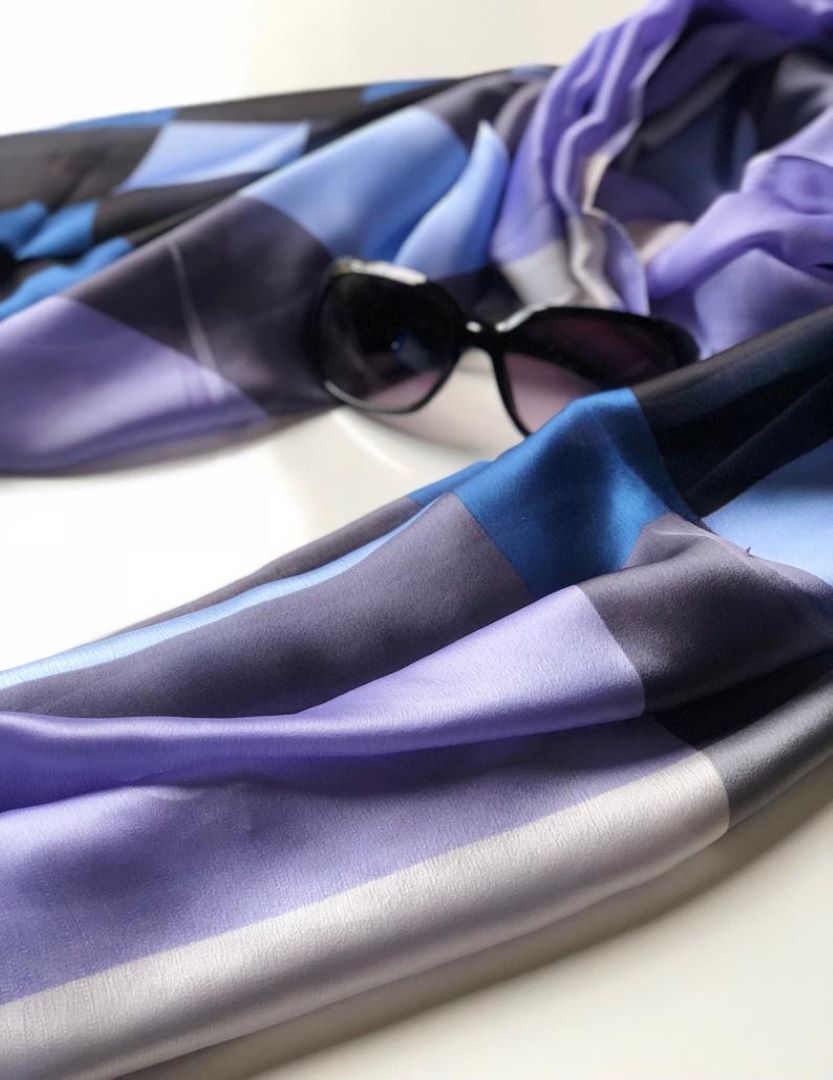 Elegant Silk Feel Scarf / Hijab