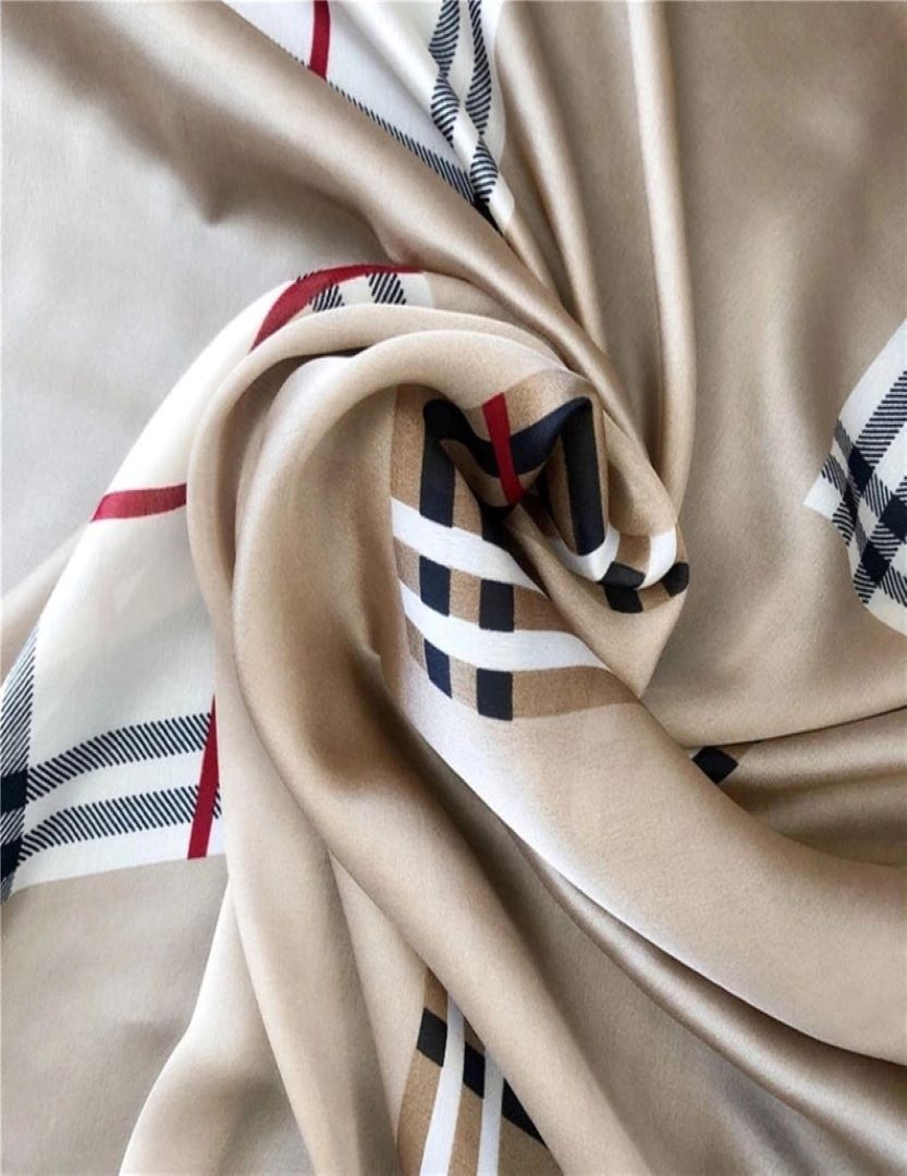 Elegant Silk Feel Scarf / Hijab