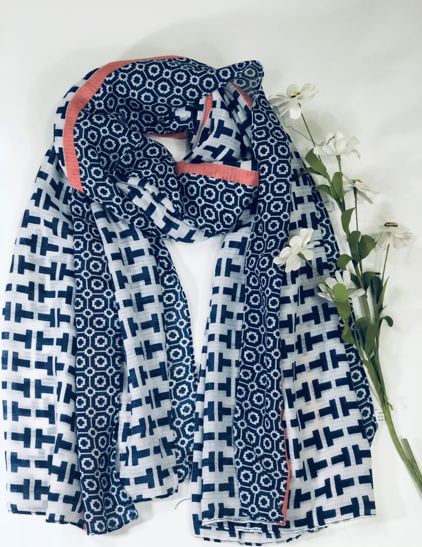 Elegant Cotton / Viscose Scarf