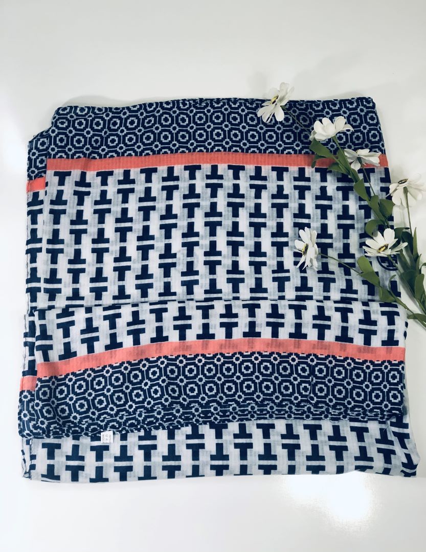 Elegant Cotton / Viscose Scarf