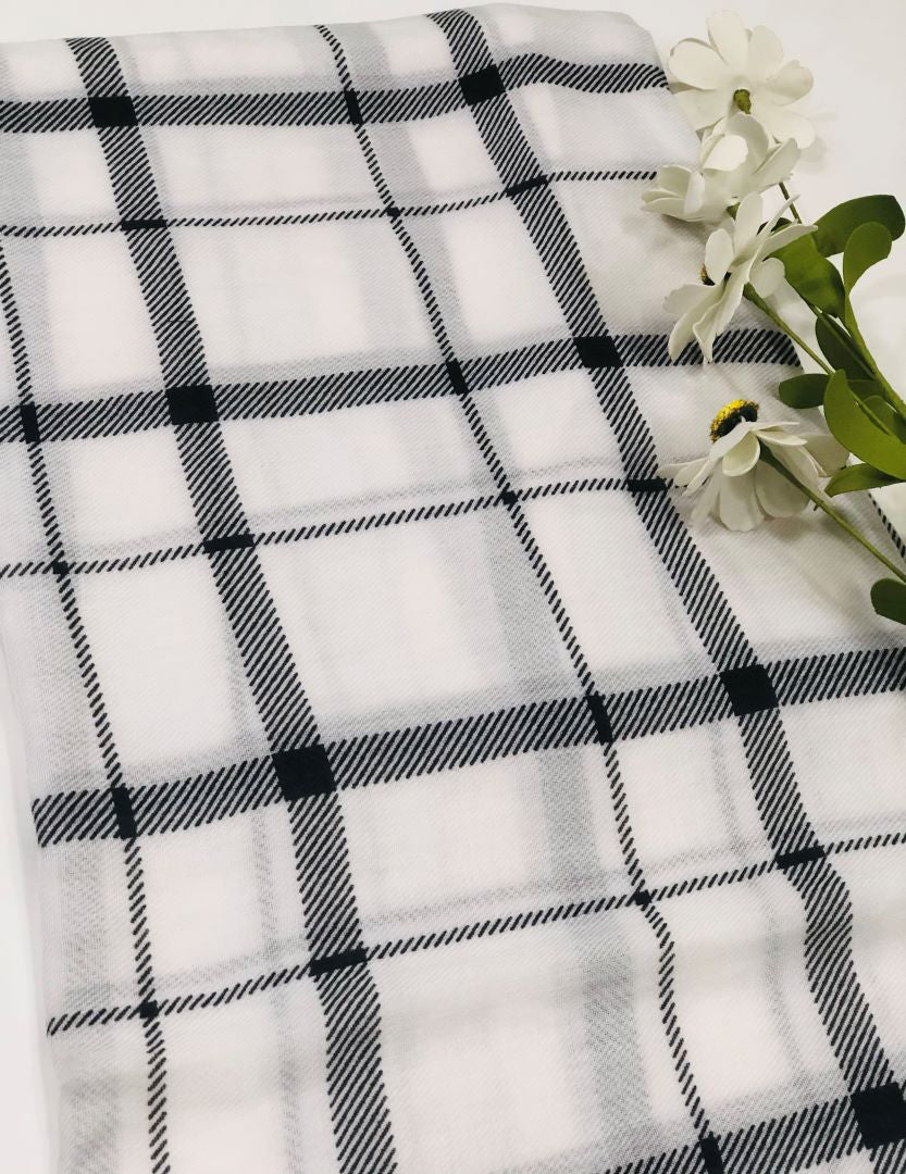 Elegant Cotton / Viscose Scarf