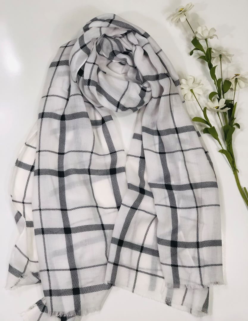 Elegant Cotton / Viscose Scarf